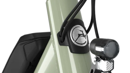 Royal Dutch Gazelle Medeo T9 City Smart System Step-Thru